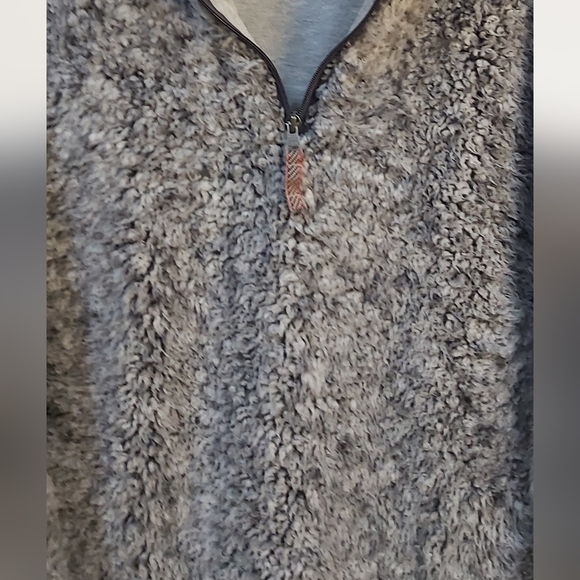 Weatherproof 1/4 zipper pullover - Picture 9 of 10